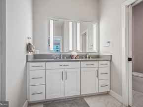 1411 Key Boulevard 609, Arlington VA 22209