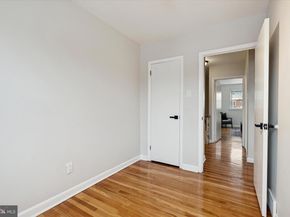 228 Rock Street, Philadelphia PA 19128