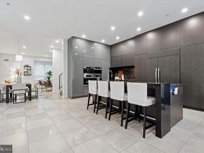 707 S 15TH Street, Philadelphia PA 19146