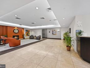 801 S Greenbrier Street 215, Arlington VA 22204