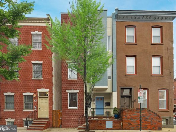 765 S 15TH Street, Philadelphia PA 19146