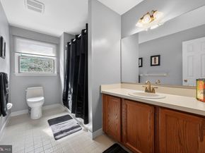 28 Timber Road, Horsham PA 19044