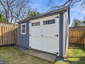 5 Ericsson Road, Cabin John MD 20818