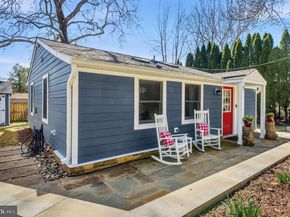 5 Ericsson Road, Cabin John MD 20818