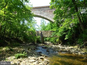 5 Ericsson Road, Cabin John MD 20818