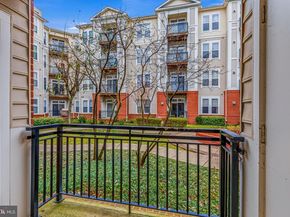 2665 Prosperity Avenue 104, Fairfax VA 22031