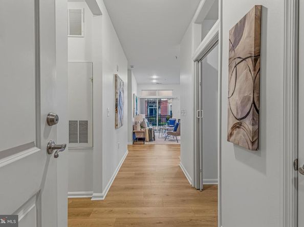 2665 Prosperity Avenue 104, Fairfax VA 22031