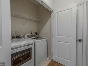 2665 Prosperity Avenue 104, Fairfax VA 22031