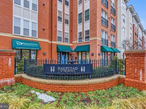 2665 Prosperity Avenue 104, Fairfax VA 22031