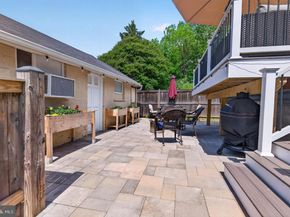 1109 S Rolfe Street, Arlington VA 22204