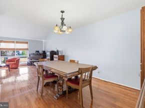 1036 Camas Drive, Philadelphia PA 19115
