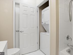 801 S Greenbrier Street 103, Arlington VA 22204