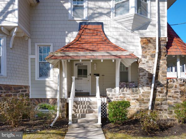 216 Bloomingdale Avenue, Wayne PA 19087