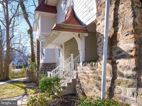 216 Bloomingdale Avenue, Wayne PA 19087