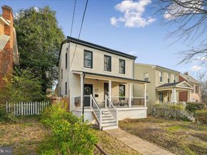 17 Longfellow Street NW, Washington DC 20011
