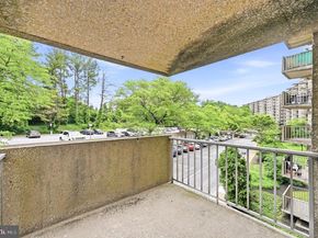 1001 City Avenue E306, Wynnewood PA 19096