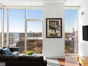 210 S 25TH Street 905, Philadelphia PA 19103