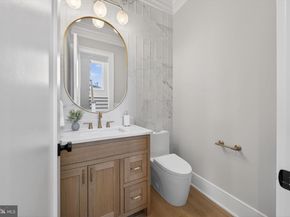 8722 Ewing Drive, Bethesda MD 20817