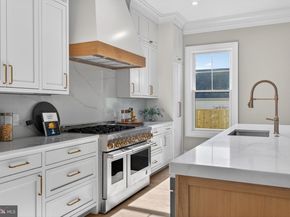 8722 Ewing Drive, Bethesda MD 20817