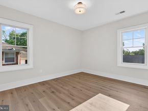 8722 Ewing Drive, Bethesda MD 20817