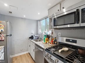 1727 28TH Street SE 204, Washington DC 20020