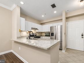 11397 Aristotle Drive 11409, Fairfax VA 22030