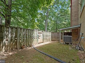 9599 Blake Park Court, Fairfax VA 22031
