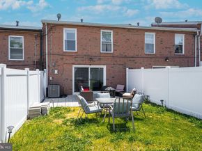 221 Goodford Road, Philadelphia PA 19154
