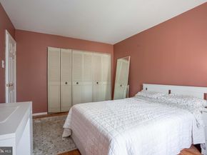 221 Goodford Road, Philadelphia PA 19154
