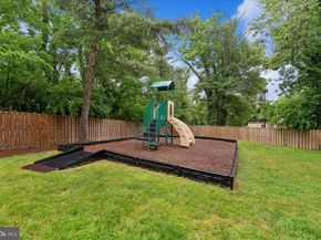 527 Brummel Court NW 527, Washington DC 20012