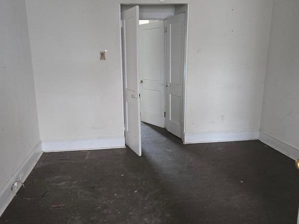 2008 S 68TH Street, Philadelphia PA 19142
