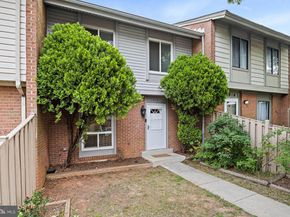 1317 Springtide Place, Herndon VA 20170
