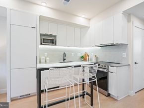 733 8TH Street SE 303, Washington DC 20003