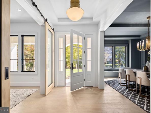 7126 Thrasher Road, Mclean VA 22101
