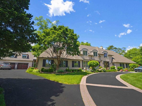 2244 Deer Path Road, Huntingdon Valley PA 19006