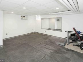 2244 Deer Path Road, Huntingdon Valley PA 19006