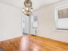 424 Martin Street, Philadelphia PA 19128
