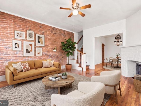 424 Martin Street, Philadelphia PA 19128