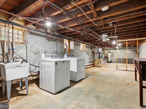 424 Martin Street, Philadelphia PA 19128