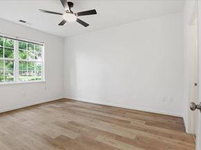 12901 Centre Park Circle 116, Herndon VA 20171