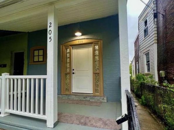 205 Damons Lane, Darby PA 19023