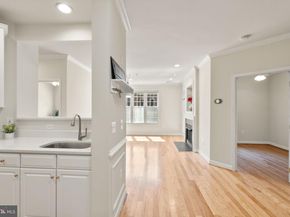 1321 N Adams Court 201, Arlington VA 22201