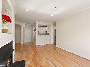 1321 N Adams Court 201, Arlington VA 22201