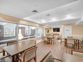 530 Carson Terrace, Huntingdon Valley PA 19006