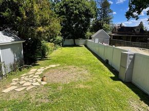 8129 Pine Road, Philadelphia PA 19111