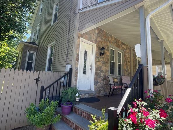 8129 Pine Road, Philadelphia PA 19111