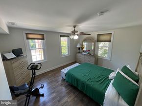 8129 Pine Road, Philadelphia PA 19111