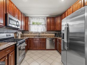529 E Clarkson Avenue, Philadelphia PA 19120