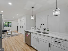 305 34TH Place NE, Washington DC 20019