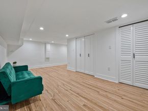 305 34TH Place NE, Washington DC 20019